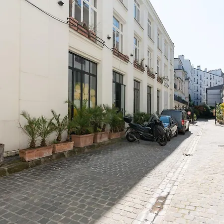 Chic Duplex For 4 In Vibrant Bastille Апартаменты *
