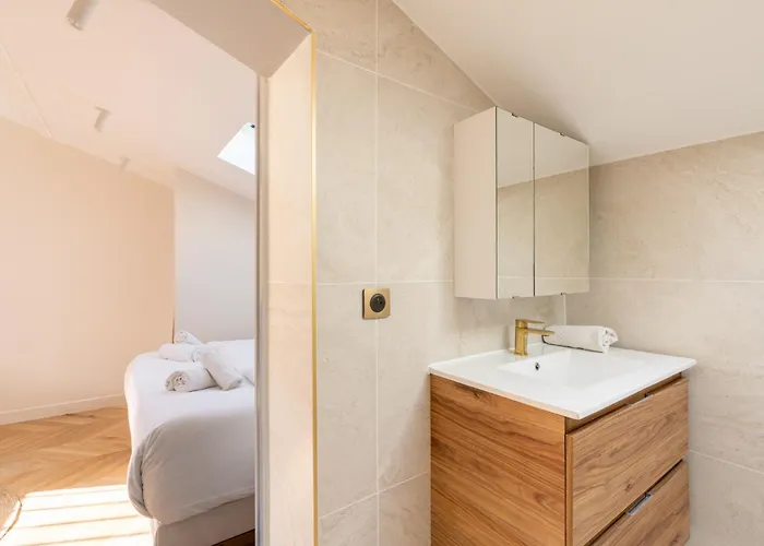 Apartamento Chic Duplex For 4 In Vibrant Bastille