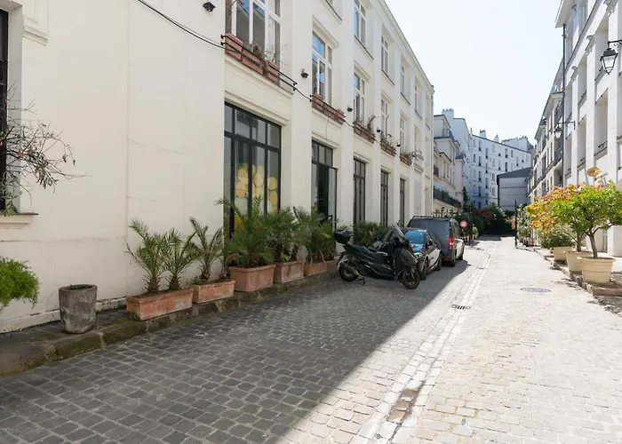 Chic Duplex For 4 In Vibrant Bastille Lägenhet *